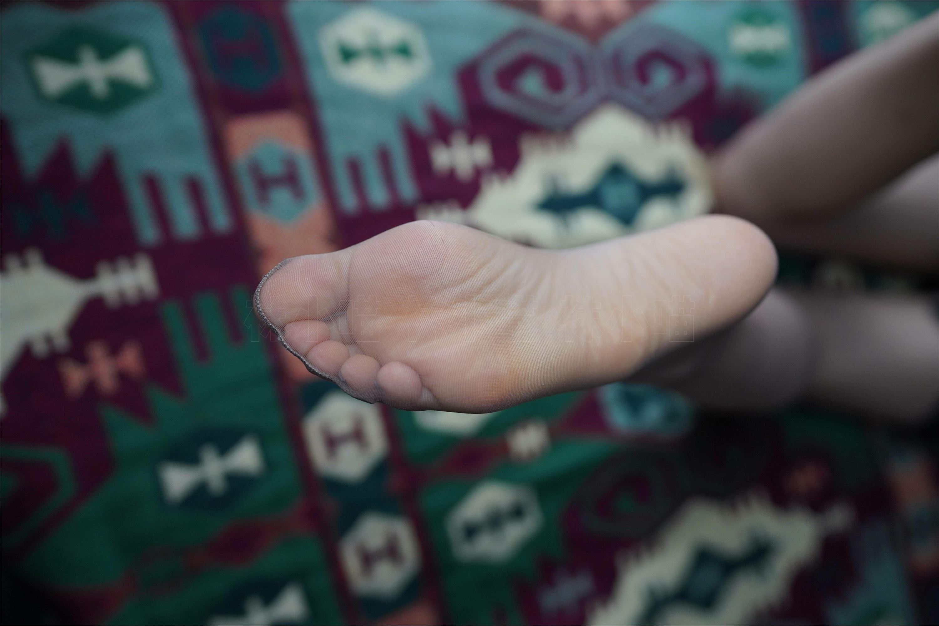 kittyWawa袜小喵 KT297 半夜三更·袜小喵穿搭